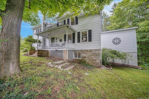 166 Brown Rd, Middletown, NY 10941-3150