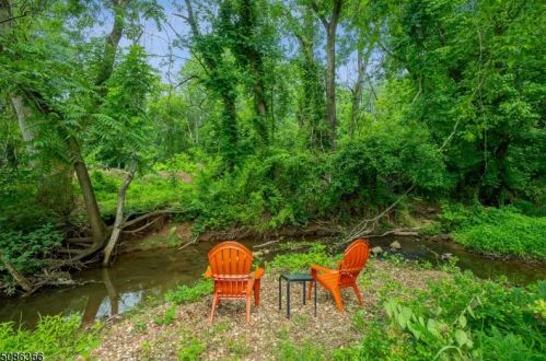 717 Kline Pl, Bridgewater NJ  08807-3134 exterior