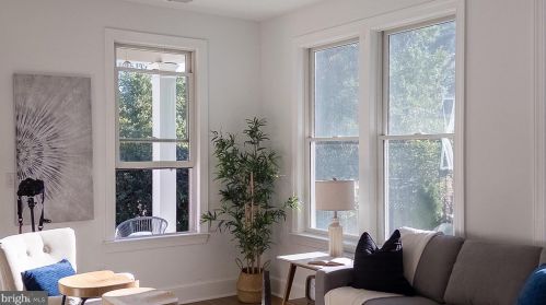 9206 Flower Ave, Silver Spring MD 20901-3438 exterior