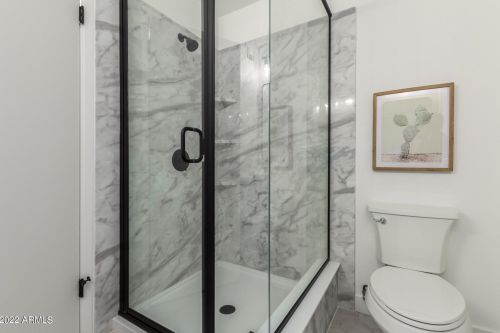 10837 38 Pl, Phoenix AZ 85044-8202 exterior