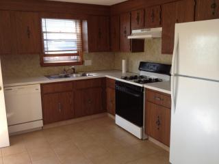 150 Metropolitan Ave, Boston MA  02131 exterior