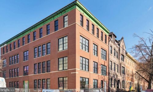 1921 Green St, Philadelphia PA  19130-3206 exterior