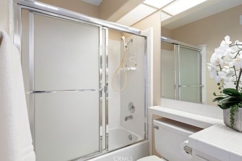 2375 Cascade, Tustin CA exterior