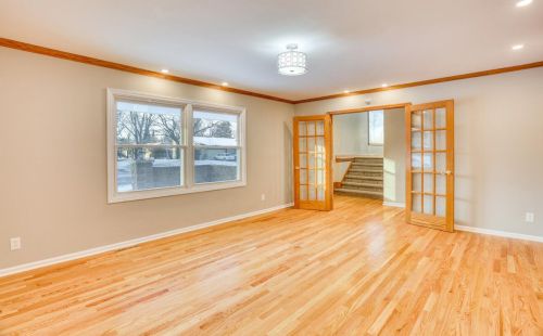 6808 Park Mnr Dr, Milwaukee WI 53224-4636 exterior