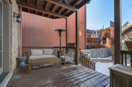 1626 Hermitage Ave, Chicago IL 60622-1402 exterior