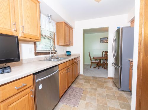 5805 111, Milwaukee WI 53214-2357 exterior