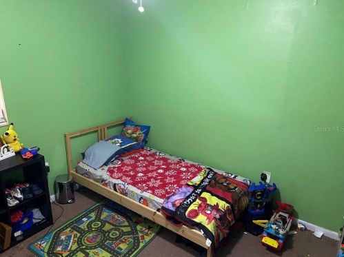 8611 11 St, Tampa FL 33612-8518 exterior