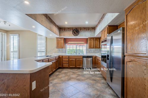 65310 Rolling Hills Dr, Tucson, AZ 85739-3031