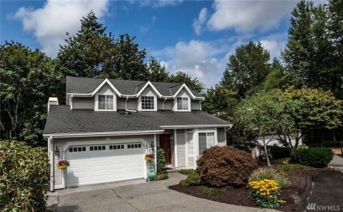 18605 106th Pl, Seattle, WA 98055-8423