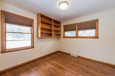 1908 Ave, Waukegan IL 60087-5112 exterior