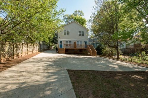 660 Bryan St, Atlanta GA 30312-3311 exterior