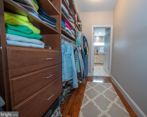 1505 Dickinson St, Philadelphia PA 19146-4830 exterior