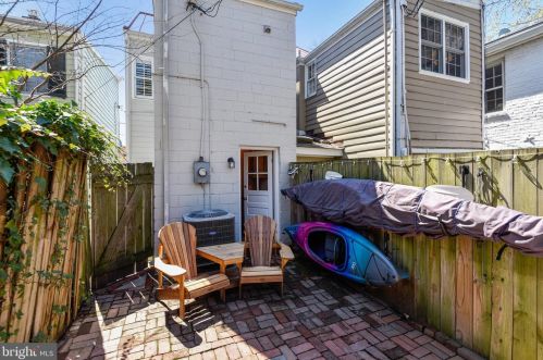 309 Wilkes St, Alexandria VA 22314-3853 exterior