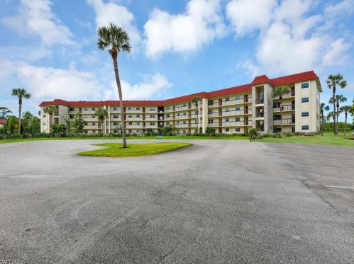 4372 27th Ct, Naples FL 34116-7908 exterior