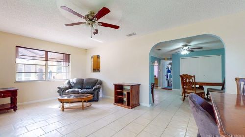 765 Byron St, Fort Pierce FL 34983-1921 exterior