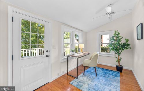 9112 Glenridge Rd, Silver Spring MD 20910-2127 exterior