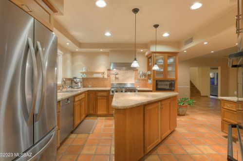 6239 Placita Aurelia, Tucson AZ  85750-1222 exterior