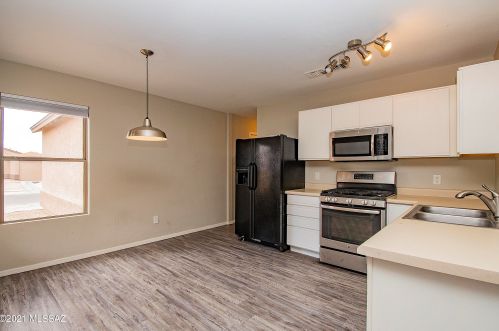 2638 Cambridge Ring Dr, Tucson, AZ 85706-3659