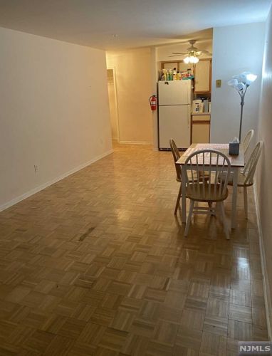 1504 Faulkner Ct, Mahwah NJ  07430-3485 exterior