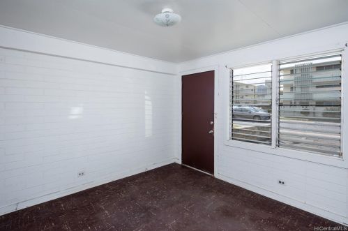 2620 Date St, Honolulu HI 96816-1122 exterior