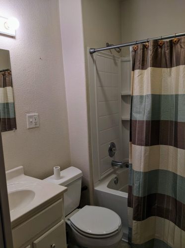 1611 Columbus St, Manitowoc WI 54220-5622 exterior