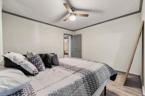 1246 Kenilworth Dr, Atlanta GA 30310-3940 exterior