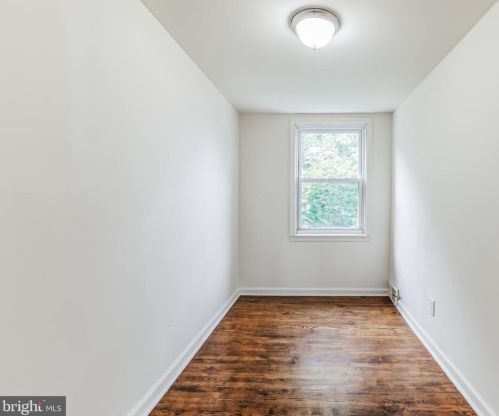 200 21 St, Chester PA 19013-4915 exterior