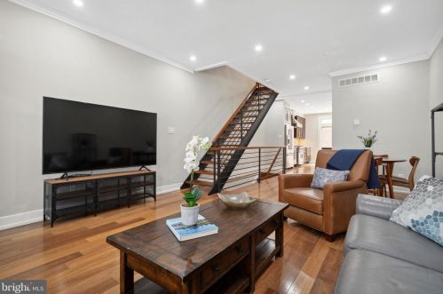 1814 Catharine St, Philadelphia PA  19146-1835 exterior