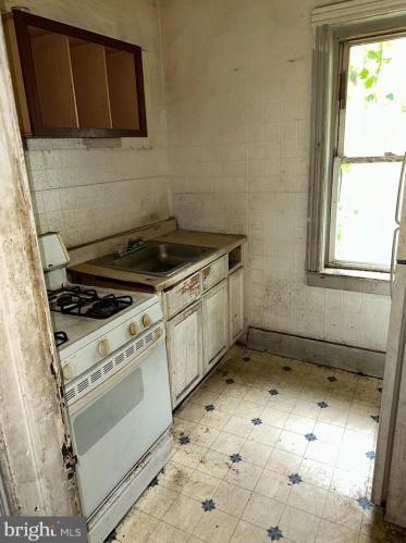 513 56 St, Philadelphia PA 19131-0031 exterior