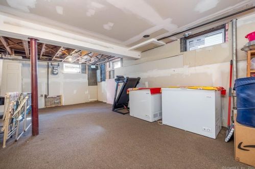 35 Greenwood St, New Britain CT  06051-3031 exterior