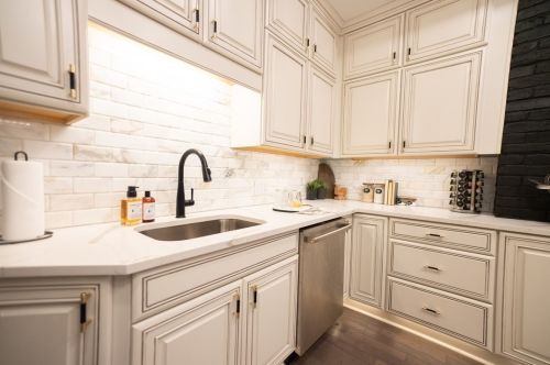 5532 Forbes Ave, Pittsburgh PA  15217-1126 exterior