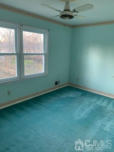 1470 Greenwood Dr, Piscataway NJ 08854-2039 exterior