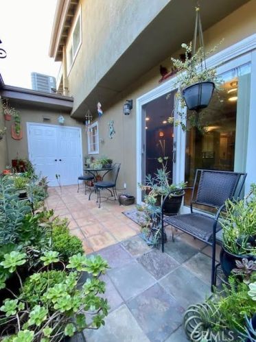 13654 Red Hill Ave, Tustin CA  92780-4767 exterior