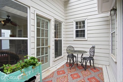 611 Belgrave Ln, Tucker GA  30084-2077 exterior