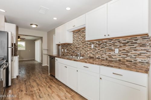 608 47th Pl, Phoenix AZ  85008-6513 exterior