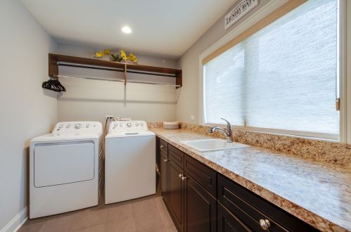 403 North St, Itasca IL 60143-1626 exterior