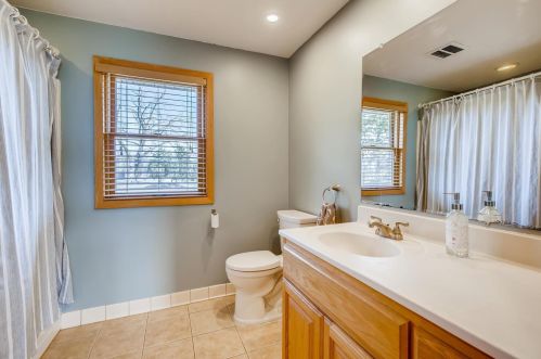 1441 Brk Ave, Saint Paul MN 55109-2012 exterior