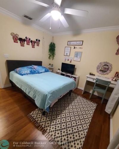 1970 Jamesport Dr, Fort Pierce FL  34953-4377 exterior