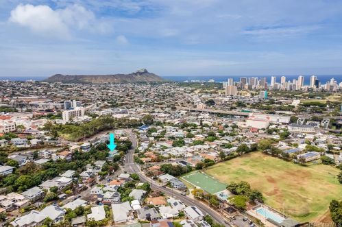 2910 Dole St, Honolulu HI 96816-1730 exterior