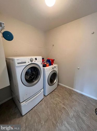 12807 Prospect Knl Dr, Bowie MD 20720-4607 exterior