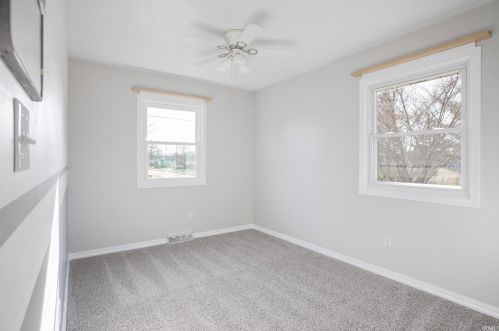 1901 Division St, Mishawaka IN 46545-6201 exterior