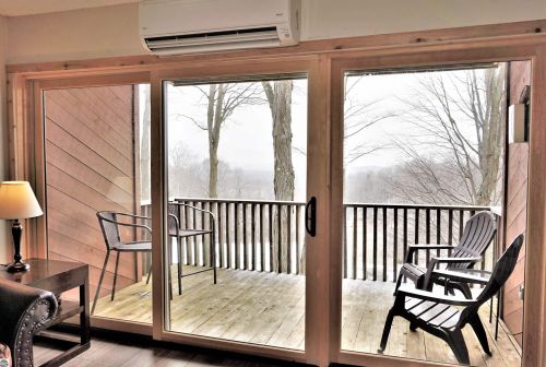 4673 Crossover Dr, Bellaire MI 49615-9528 exterior