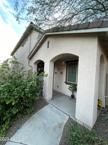 2514 73 Dr, Phoenix AZ 85043-7592 exterior