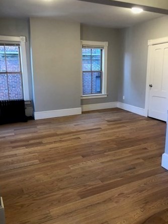 24 Mattoon St, Springfield MA 01105-1715 exterior