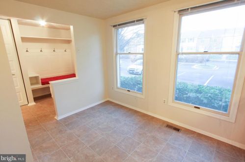 7800 Havenside Ter, Rockville MD 20855-2261 exterior