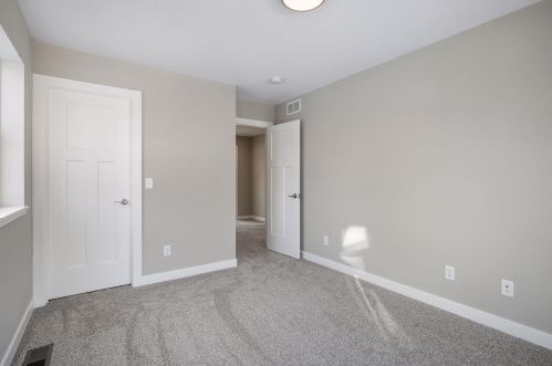 573 Eustis St, Saint Paul MN 55108-1525 exterior