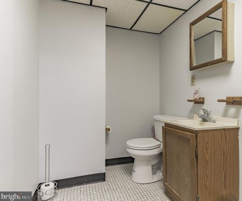 304 Pne St, Manor PA 19036-1011 exterior