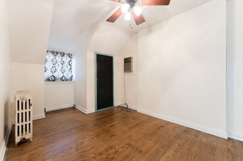 9704 Central Park Ave, Chicago IL 60805-3003 exterior