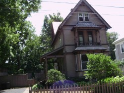 18 Carleton St, Newton, MA 02458-1604