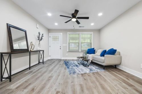 1752 Leslie Ave, Atlanta GA  30311-4114 exterior